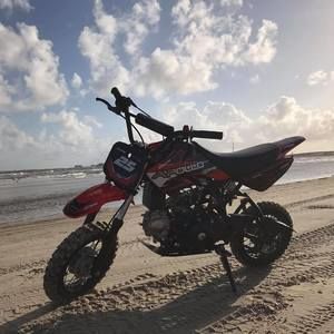 Meet your Posher, Anderson